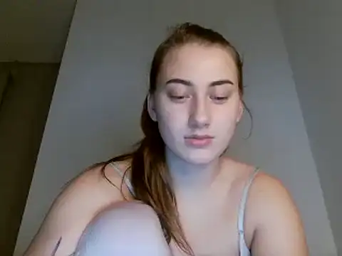 Snapshot of Natalia_Daysie chatting on December 20, 11:16 pm Natalia Daysie online show from December 20, 11:16 pm