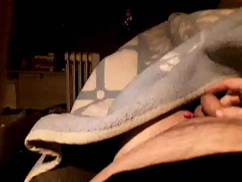 Snapshot of ciruelo1 chatting on February 25, 9:02 pm ciruelo1 online show from February 25, 9:02 pm