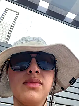 Snapshot of alexademie1 chatting on October 21, 7:09 am alexademie1 online show from October 21, 7:09 am