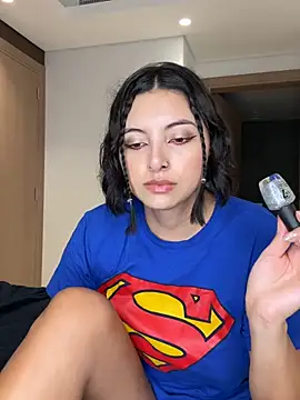 Snapshot of alexademie1 chatting on March 16, 2:21 pm alexademie1 online show from March 16, 2:21 pm