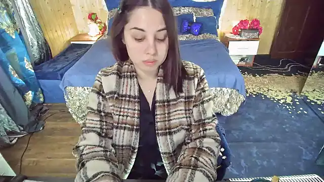 VanessaDoyle online show from January 8, 8:38 am