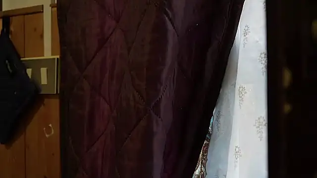 VanessaDoyle online show from May 12, 8:33 am