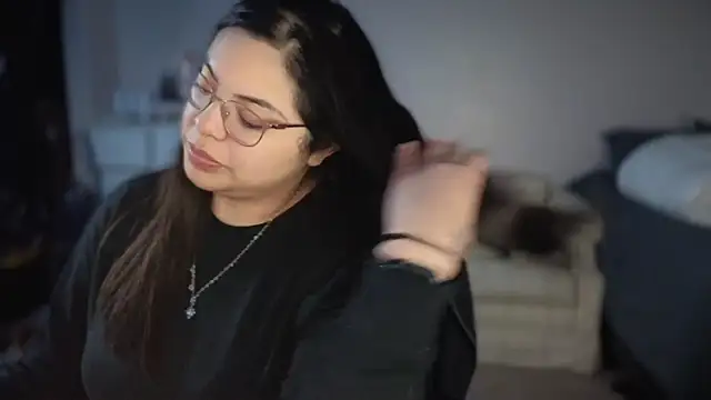 drizzypeach602 online show from December 21, 1:26 am