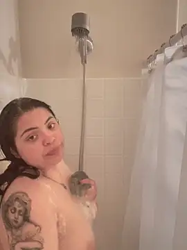 drizzypeach602 online show from March 5, 9:16 am