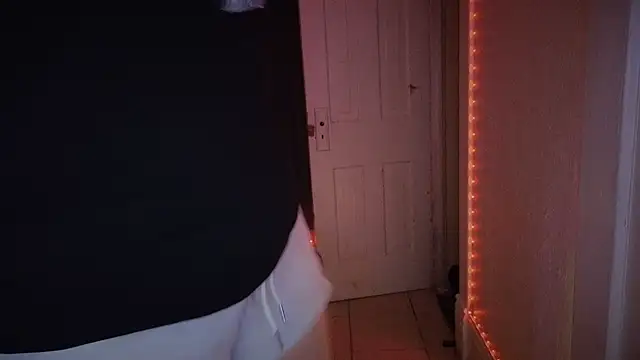 drizzypeach602 online show from October 31, 6:03 am