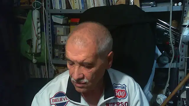 nonnomaturobisex online show from October 3, 9:06 am