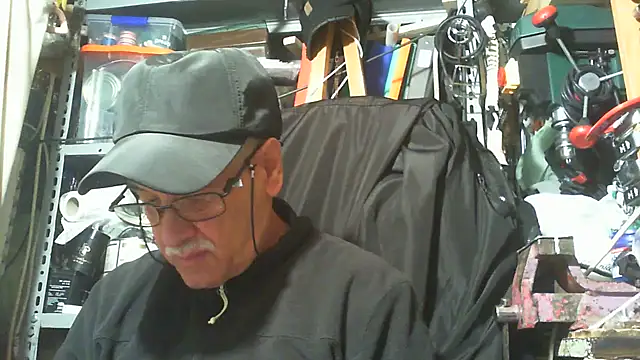 nonnomaturobisex online show from October 9, 9:29 am