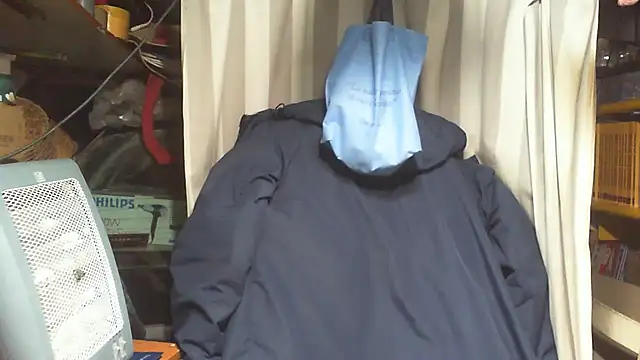 nonnomaturobisex online show from March 1, 9:11 am