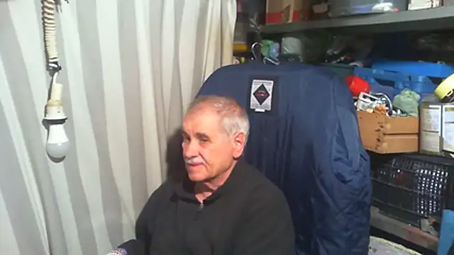 nonnomaturobisex online show from May 13, 7:17 am