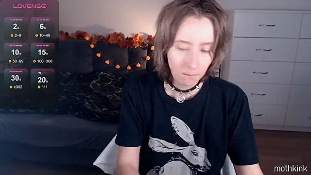 mothkink online show from November 11, 3:45 pm