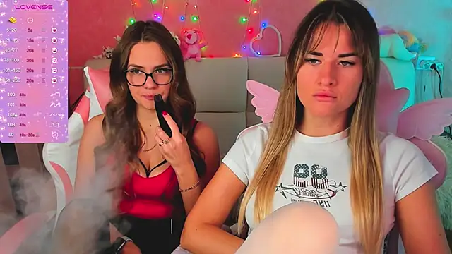 ivannatompsonnn online show from May 9, 3:12 am