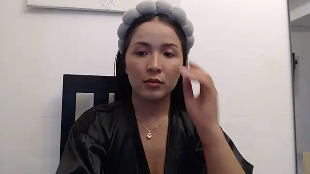 Snapshot of pucca_23 chatting on September 30, 10:37 pm pucca 23 online show from September 30, 10:37 pm
