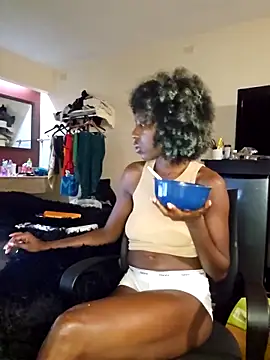 Snapshot of oliviaprettypussy chatting on October 2, 12:45 pm oliviaprettypussy online show from October 2, 12:45 pm