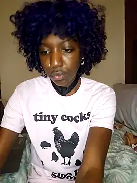 Snapshot of oliviaprettypussy chatting on November 14, 1:43 pm oliviaprettypussy online show from November 14, 1:43 pm