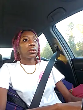 oliviaprettypussy online show from March 19, 12:09 pm