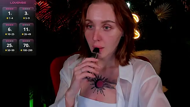 LianaFord online show from May 19, 5:52 pm