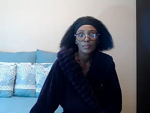 yummycherryxx online show from May 6, 12:54 pm