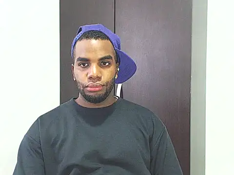 Rene hotman online show from January 25, 8:00 pm