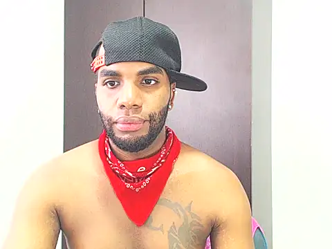 Rene hotman online show from February 15, 6:44 pm