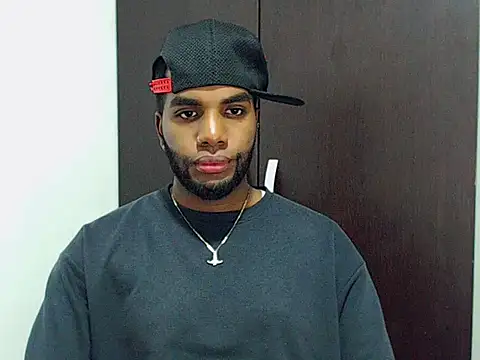 Rene hotman online show from October 4, 8:18 pm