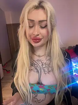 JennaLinn online show from May 6, 3:13 am