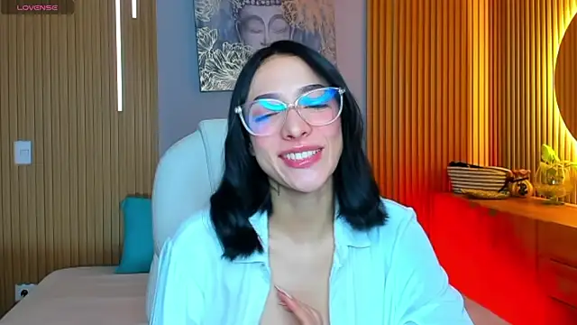 barbie scoth  online show from June 28, 4:40 am