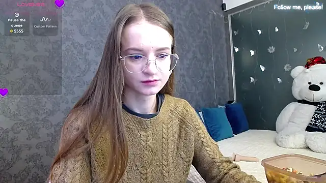 KateJonson online show from January 8, 7:32 am