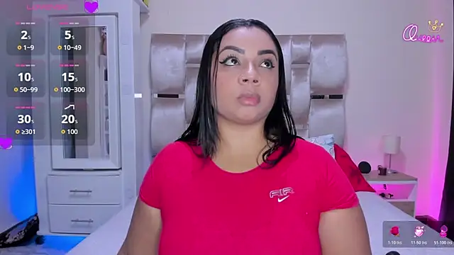 Snapshot of MelanyShayk chatting on April 23, 4:24 am MelanyShayk online show from April 23, 4:24 am