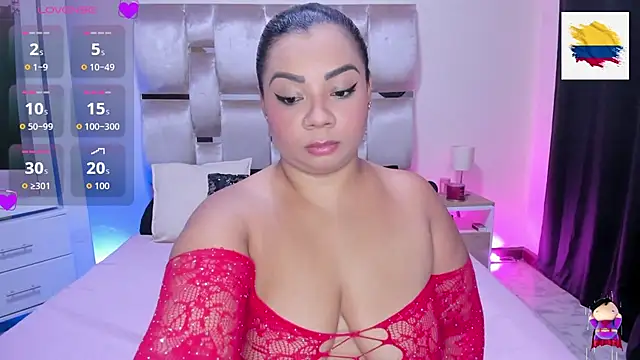 Snapshot of MelanyShayk chatting on June 28, 5:19 pm MelanyShayk online show from June 28, 5:19 pm