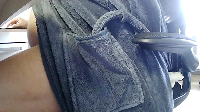 suedel65 online show from January 6, 10:41 am