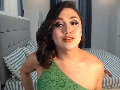 Asiannightingale online show from May 15, 4:14 pm
