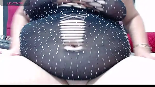 Margaret milf online show from April 24, 12:35 am