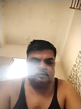 Desi Londa 143 online show from May 6, 1:57 am