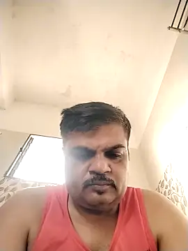 Desi Londa 143 online show from May 9, 11:15 am