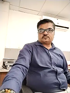 Desi Londa 143 online show from May 12, 5:04 am