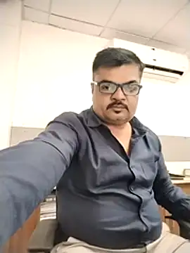 Desi Londa 143 online show from May 14, 5:36 am