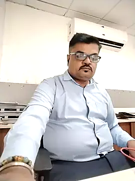 Desi Londa 143 online show from May 15, 6:09 am