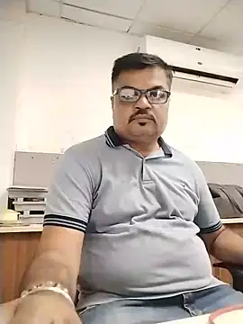 Desi Londa 143 online show from May 16, 3:58 am