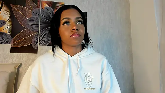 Emma Morgann online show from December 20, 11:21 am