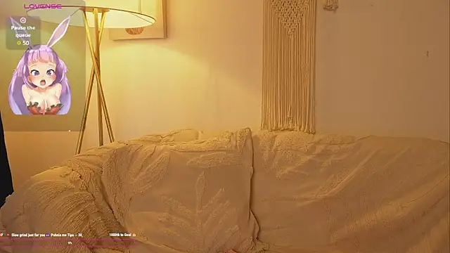 Snapshot of bunnycuteshy chatting on October 18, 1:23 pm bunnycuteshy online show from October 18, 1:23 pm