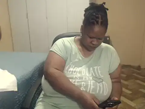 sweetnoziexx online show from May 6, 5:14 am
