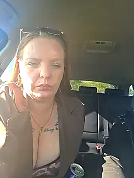 Snapshot of Melissa1994- chatting on April 28, 3:17 pm Melissa1994- online show from April 28, 3:17 pm