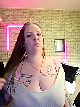 Snapshot of Melissa1994- chatting on May 13, 1:41 pm Melissa1994- online show from May 13, 1:41 pm