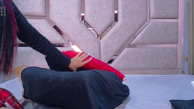 Snapshot of DANIK_STAR chatting on September 19, 7:14 pm DANIK STAR online show from September 19, 7:14 pm