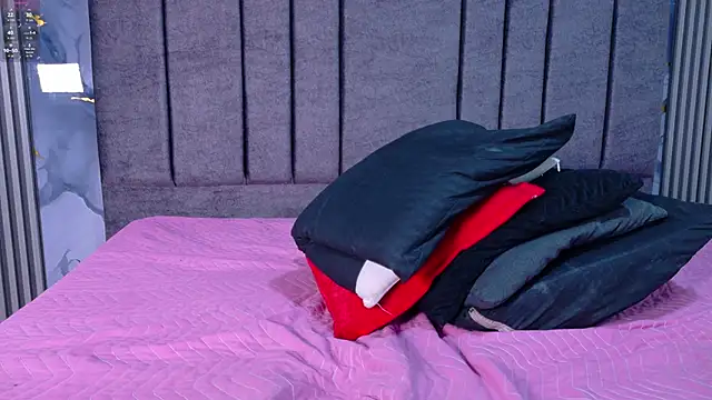 Snapshot of DANIK_STAR chatting on October 31, 3:24 pm DANIK STAR online show from October 31, 3:24 pm