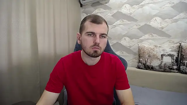 Snapshot of SerzhKorol1 chatting on September 25, 8:07 am SerzhKorol1 online show from September 25, 8:07 am