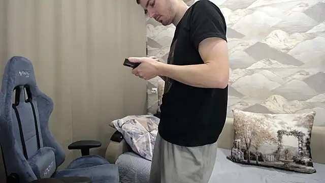 SerzhKorol1 online show from November 14, 4:55 am