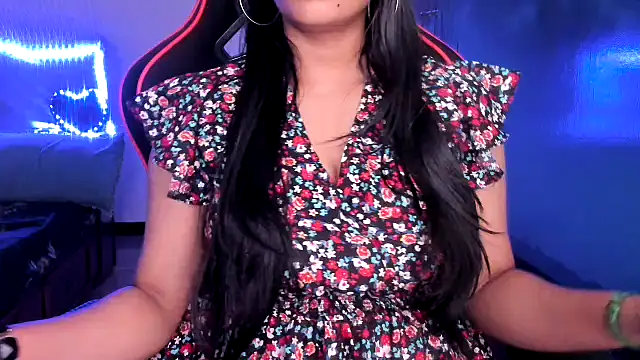 Snapshot of South_indian_tickly chatting on March 16, 6:23 pm South indian tickly online show from March 16, 6:23 pm