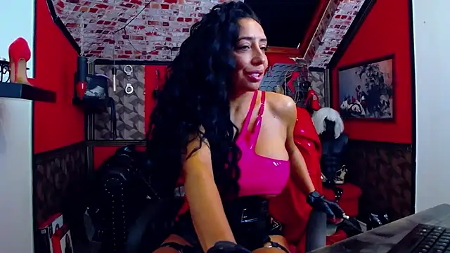 DommeBellatrix online show from May 16, 4:42 am