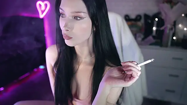 Snapshot of _Uindi_ chatting on January 10, 10:50 am  Uindi  online show from January 10, 10:50 am